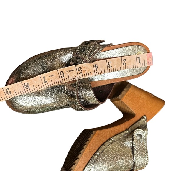 Vintage Cracked leather Silver Juicy Couture Metallic Clogs - Picture 11 of 15